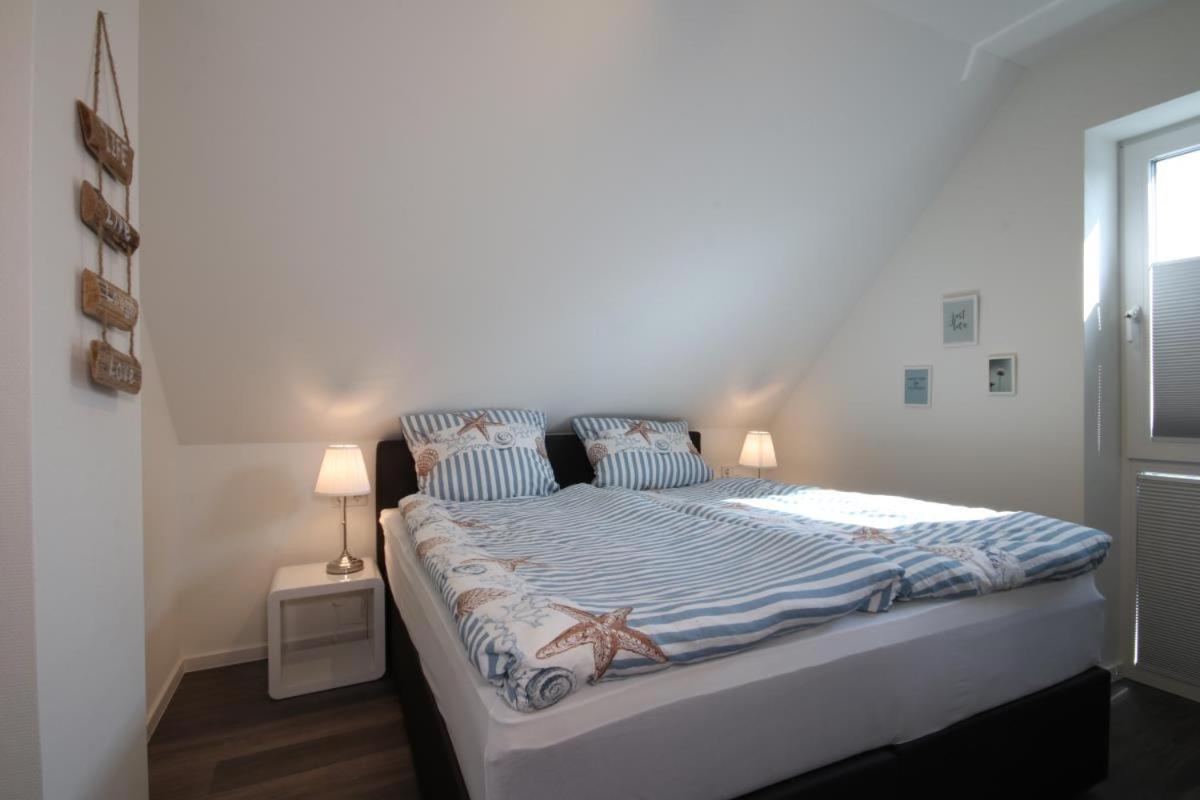 Villa Am Kutterhafen 21 - HAUS JOOST Fedderwardersiel Exterior foto